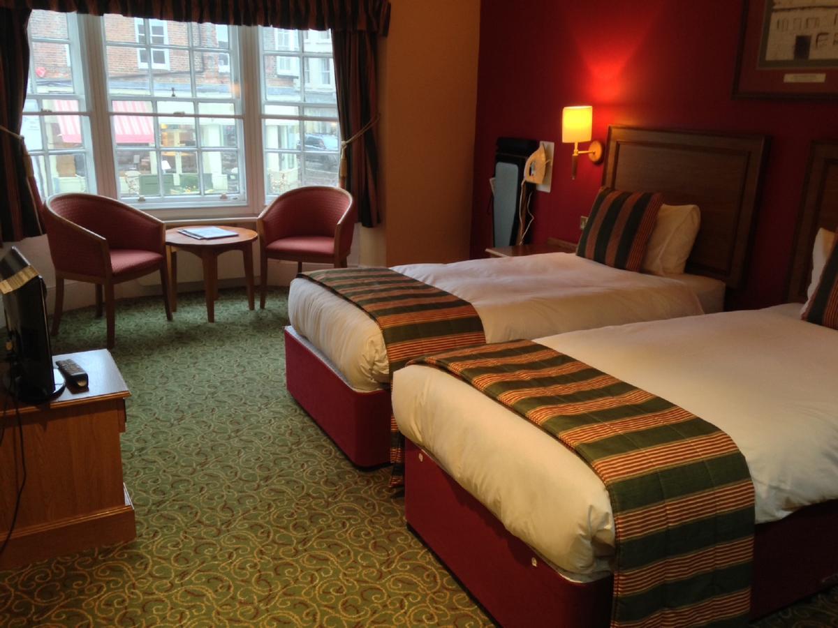 The Catherine Wheel Wetherspoon Hotel Henley-on-Thames Luaran gambar