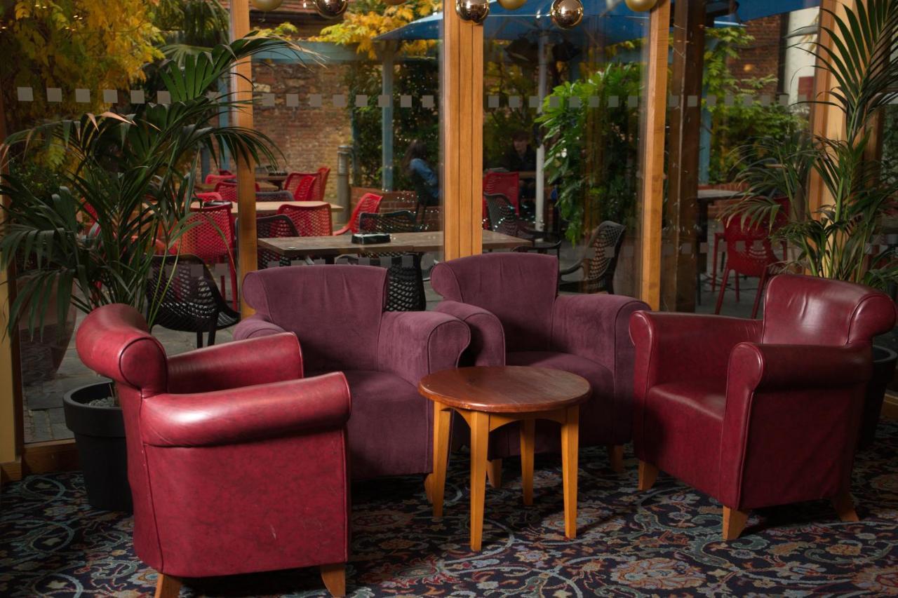 The Catherine Wheel Wetherspoon Hotel Henley-on-Thames Luaran gambar