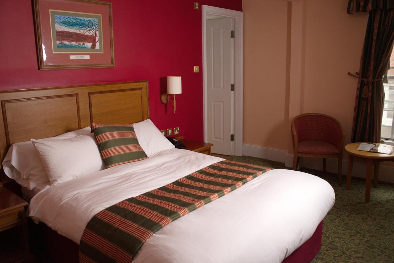 The Catherine Wheel Wetherspoon Hotel Henley-on-Thames Luaran gambar